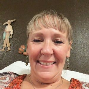 Meet your Posher, Deanna